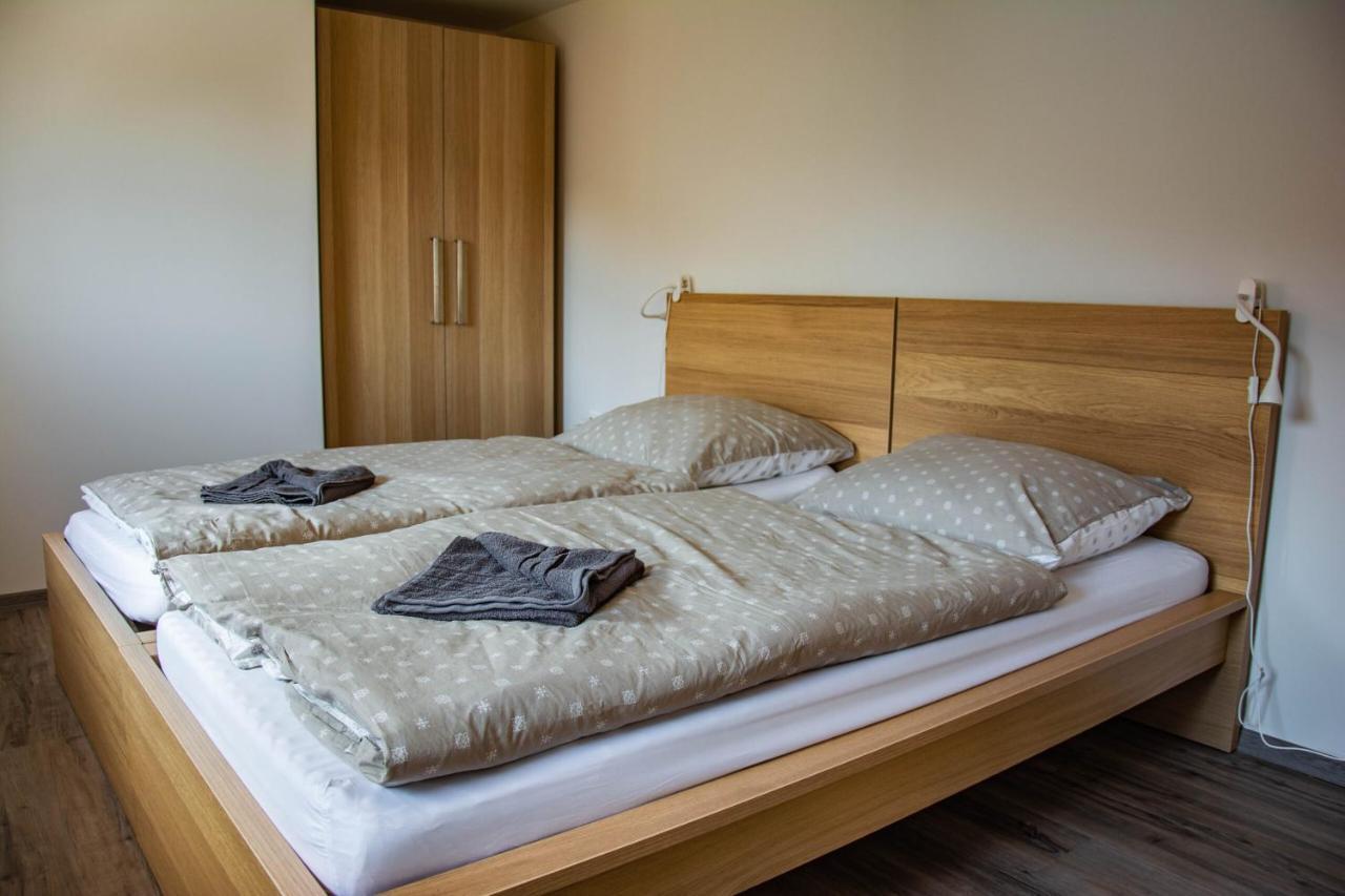 Pardubicke Boudy Villa Janske Lazne Bagian luar foto